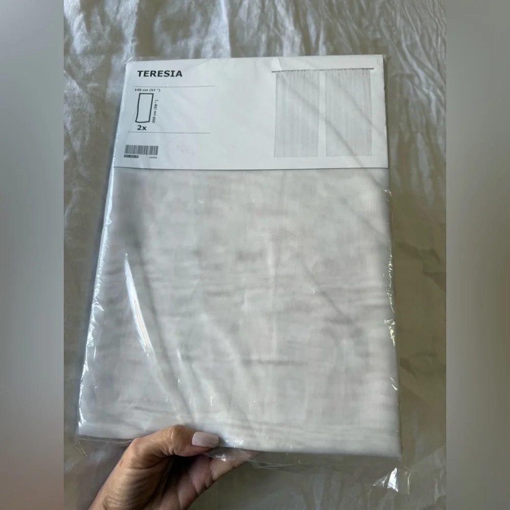 IKEA TERESIA CURTAIN WHITE LIGHT WEIGHT W 57